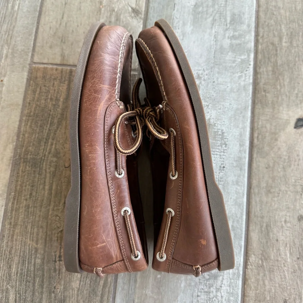 Dockers Vargus Mens Classic Brown Leather Boat Shoes 9.5 w